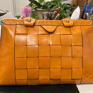 Patricia Nash Zaragoza Basketweave Leather purse